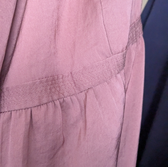 Women's Blouse - Picture 3 of 3